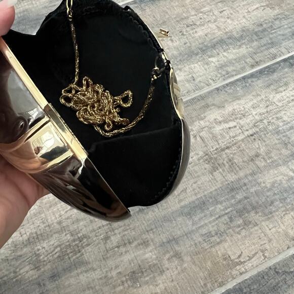 Vintage Sasha Black Gold Hard Shell Clutch Shoulder Bag Evening Purse - Picture 8 of 11